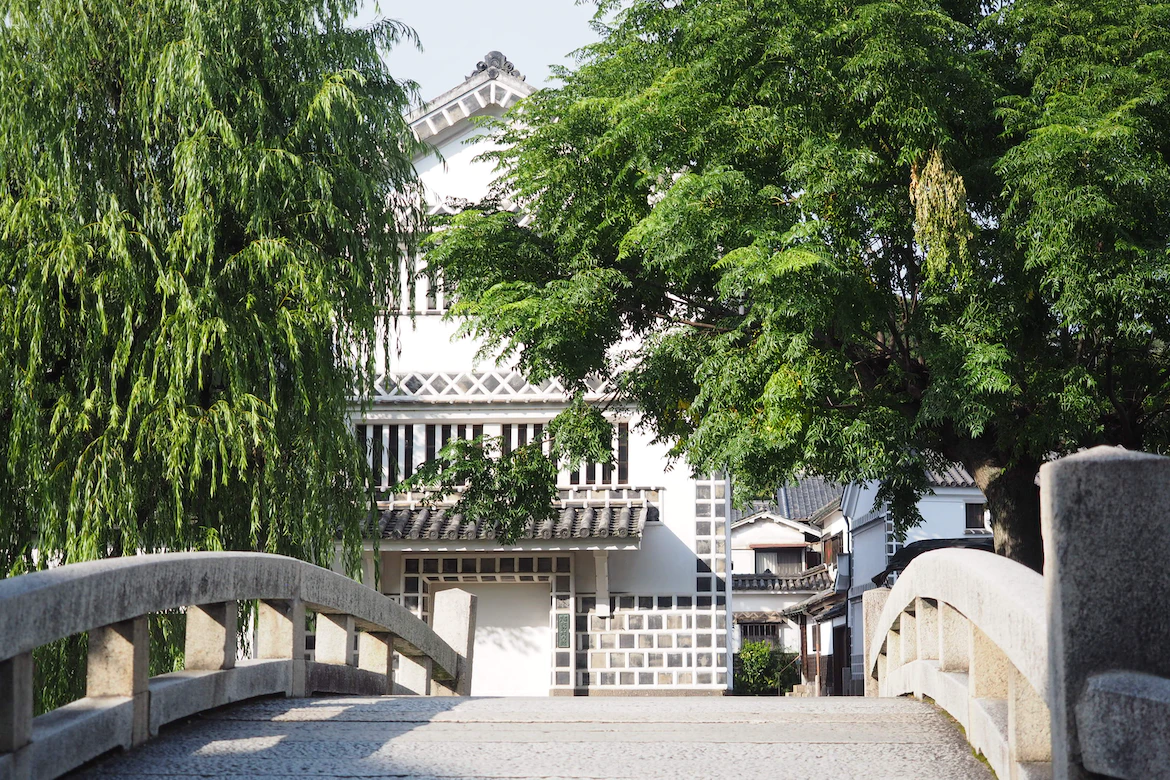 Featured image of post Okayama: The Sunny Castle Town with One of Japan's Three Great Gardens
